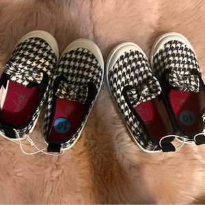 Houndstooth Pattern Slip on Sneakers